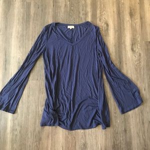 bellsleeve piko top